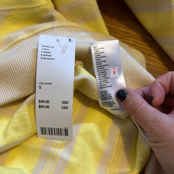 Urban Outfitters Mens Small Striped Pullover Yellow Crewneck Sweatshirt Preppy - Picture 8 of 8